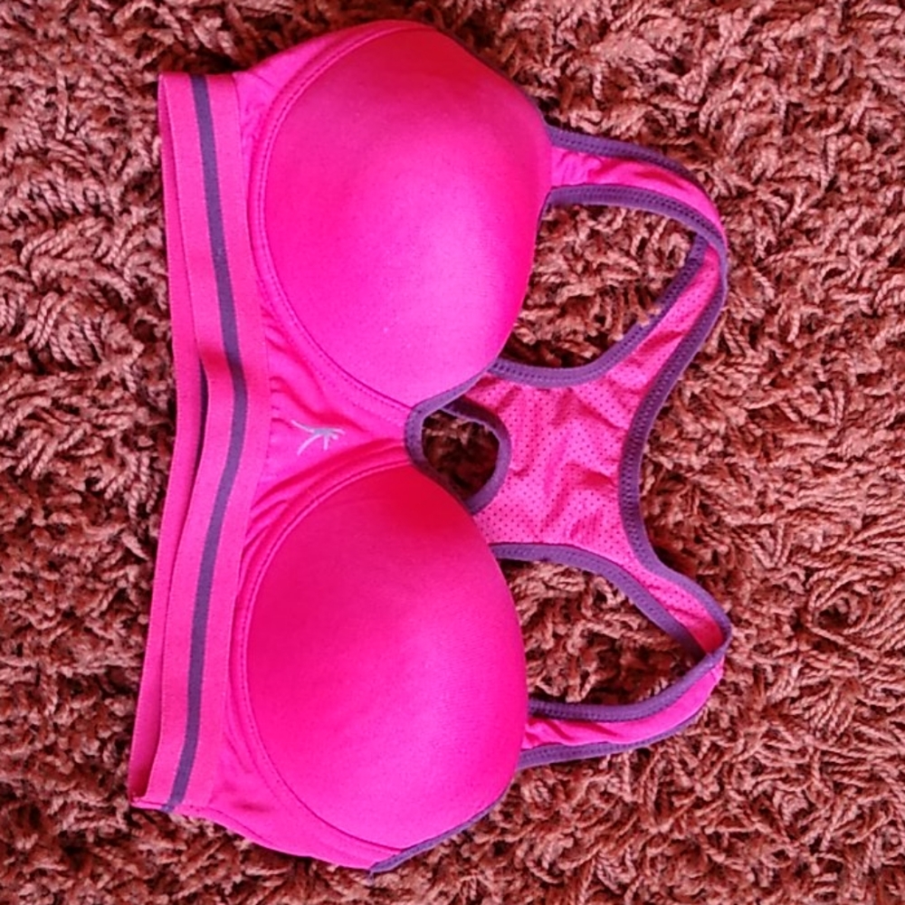 Danskin small padded sports bra 34B